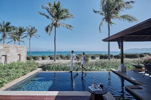 Beach/ocean view - The Ritz-Carlton Sanya, Yalong Bay (Sanya)