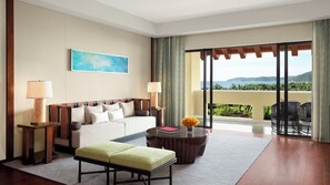 1BR Club Ocean View Suite - The Ritz-Carlton Sanya, Yalong Bay (Sanya)