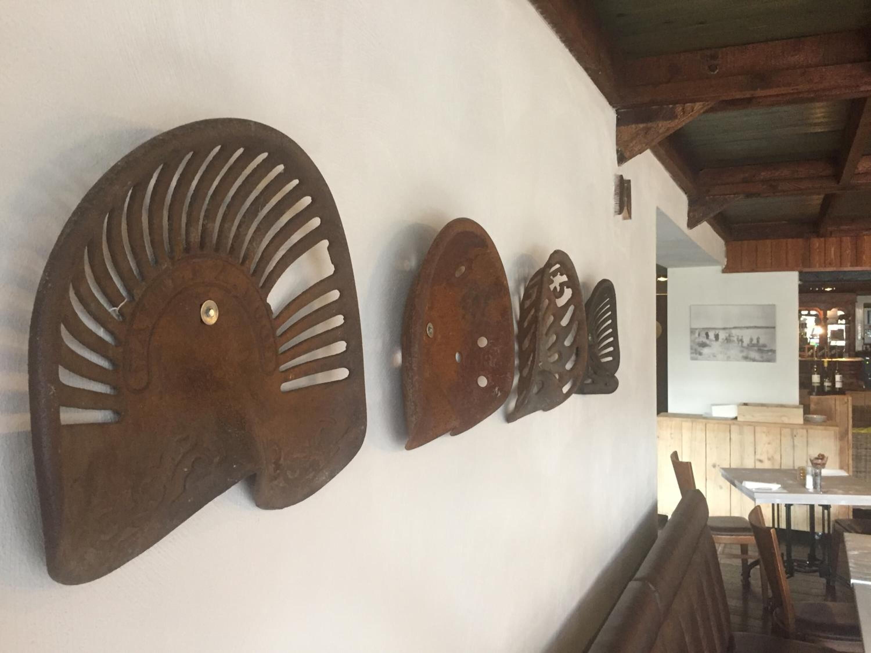 breakfast, lunch, dinner served; local cuisine, al fresco dining