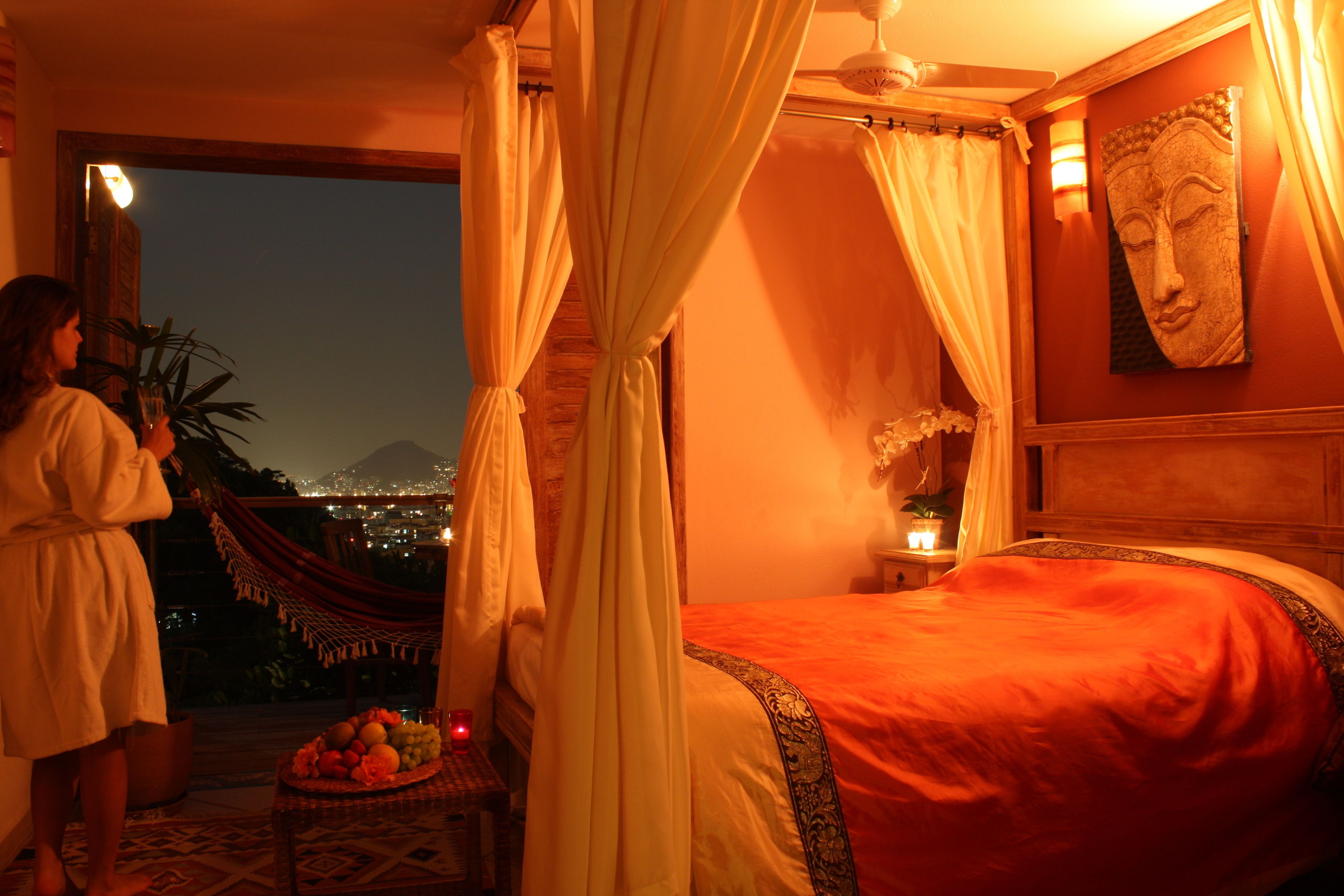 deluxe suite (*two*) | minibar, in-room safe, individually decorated, desk