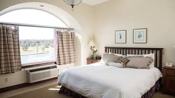 Chambre romantique, 1 très grand lit, au bord de la piscine (Spa) | Literie de qualité, décor unique, ameublement unique