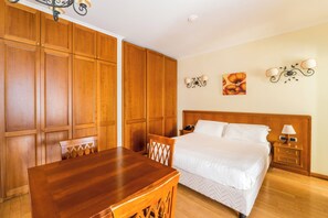 Coffres-forts dans les chambres, bureau