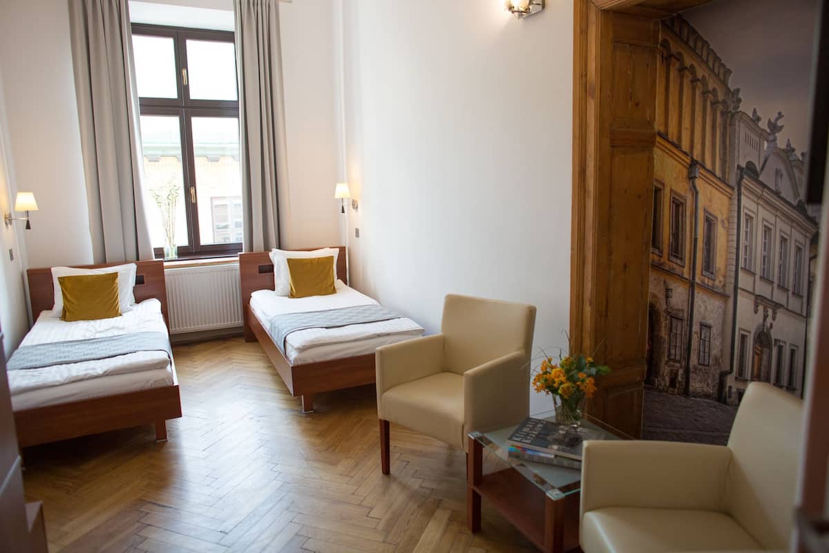 Standard Twin Room | 1 bedroom, in-room safe, iron/ironing board (on request)