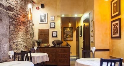 Tango House Bed & Breakfast