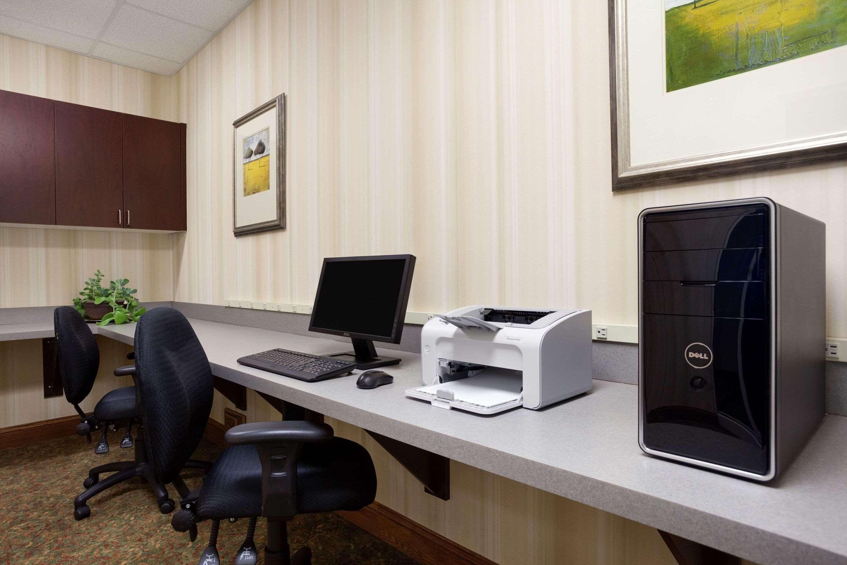Photo - Country Inn & Suites by Radisson, Ithaca, NY