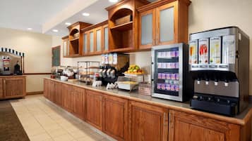 Free daily buffet breakfast