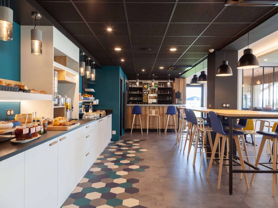 Daily local cuisine breakfast (EUR 13.90 per person)