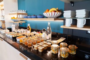 Daily local cuisine breakfast (EUR 13.90 per person)