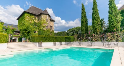 Le Chateau De Candie
