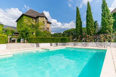 Le Chateau De Candie