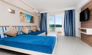 Free cribs/infant beds, WiFi - Apartamentos Globales Verdemar (Calvia)