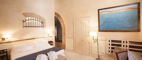 Free minibar, in-room safe, individually decorated, desk