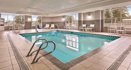 Country Inn & Suites by Radisson, Petersburg, VA