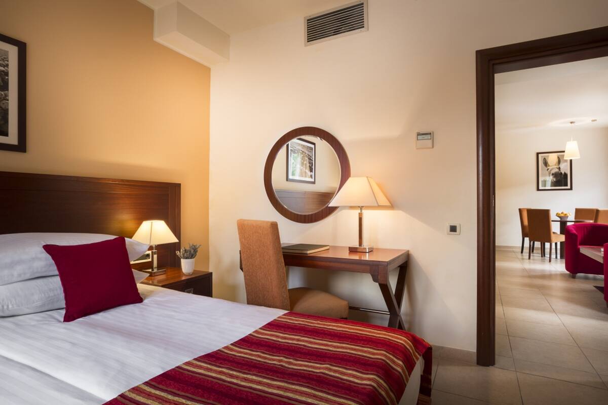 Suite for 2+2 | Minibar, in-room safe, desk, blackout drapes