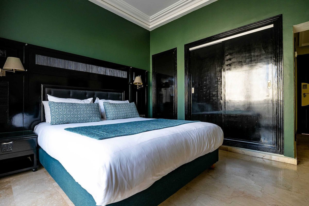 1 habitación, ropa de cama de alta calidad, edredón y minibar
