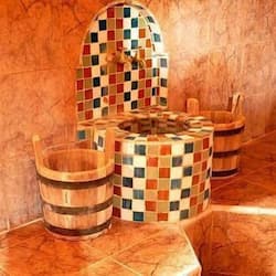 Baño turco o hammam, tratamientos corporales y aromaterapia