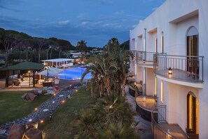Front of property – evening/night - Orsa Maggiore Hotel (Lipari)
