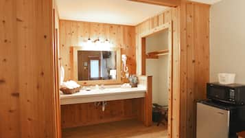 Standard Room, 2 Double Beds, Refrigerator, Mezzanine | 욕실 세면대