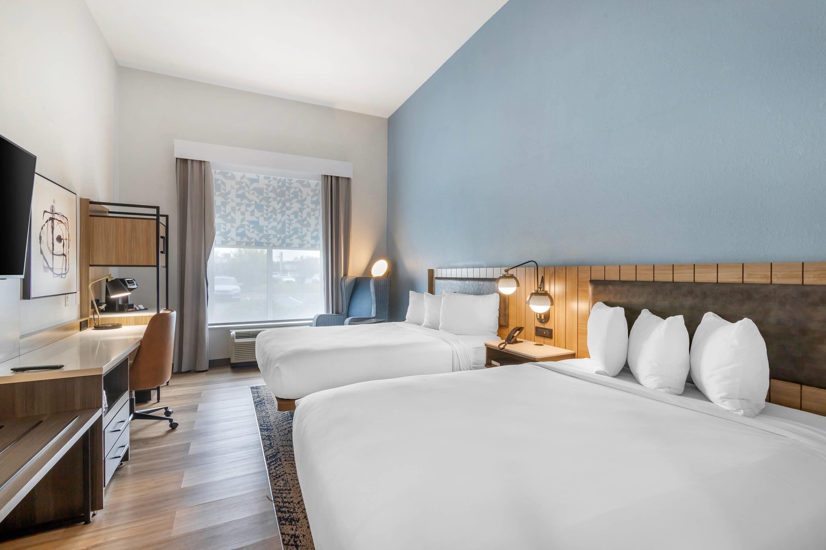 룸, 퀸사이즈침대 2개, 금연 | 객실 내 금고, 암막 커튼, 다리미/다리미판, 무료 유아용 침대