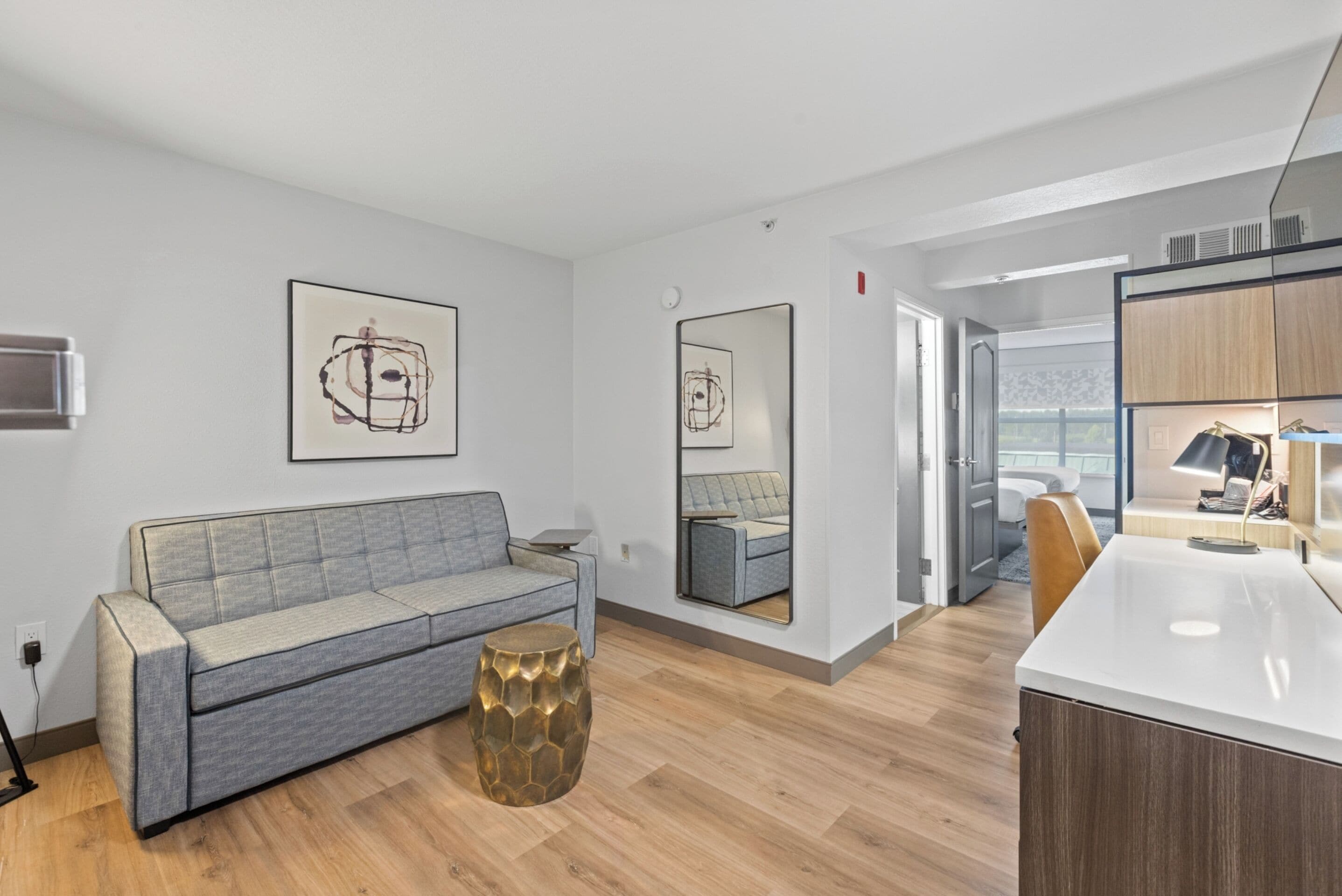 suite, 1 bedroom, non smoking | living area | flat-screen tv