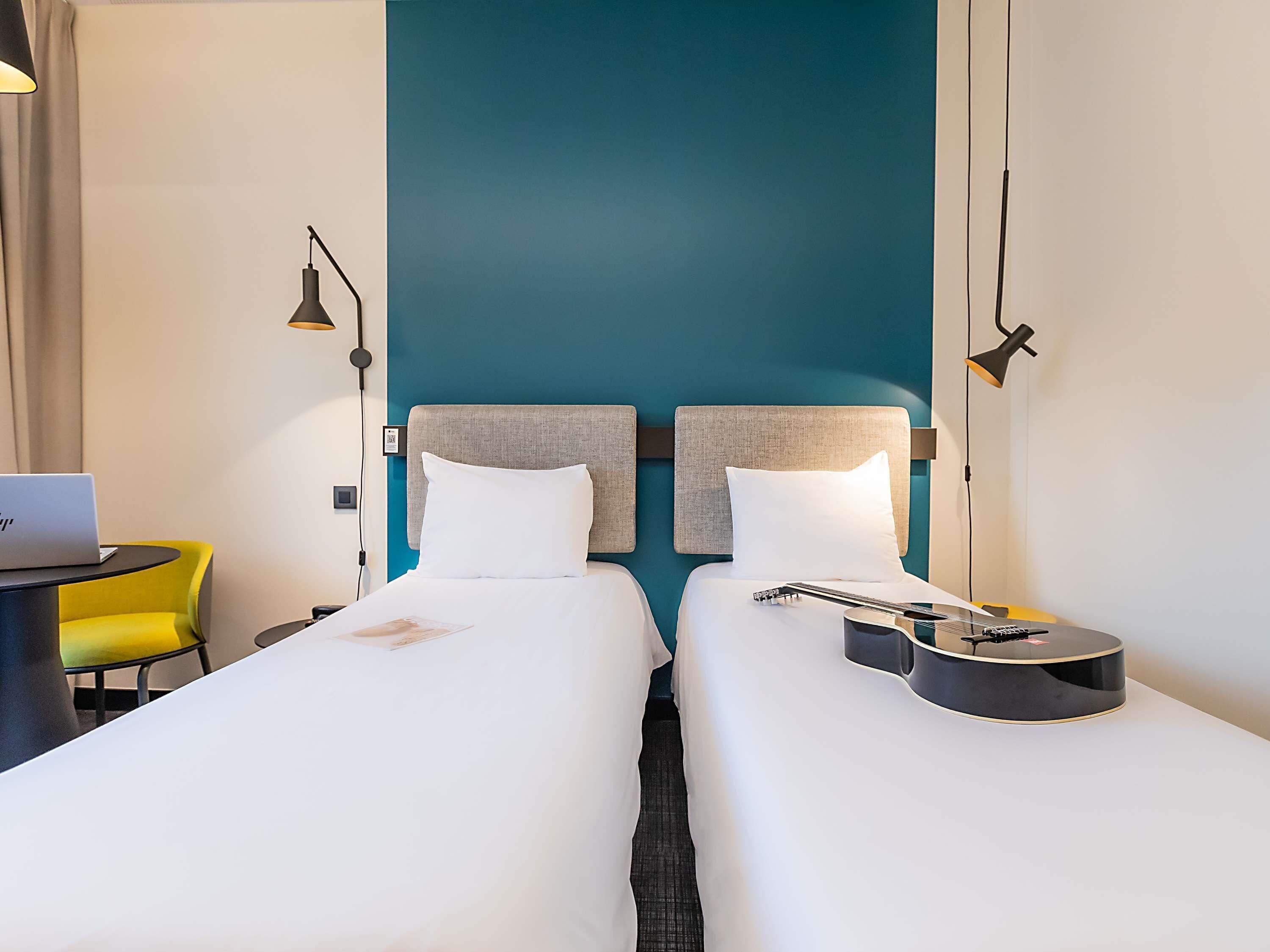 標準雙床房, 非吸煙房 | 房內夾萬、書桌、遮光窗簾/窗簾、隔音