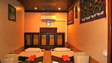 Aromaterapi, ruang pijat/perawatan, dan pijat