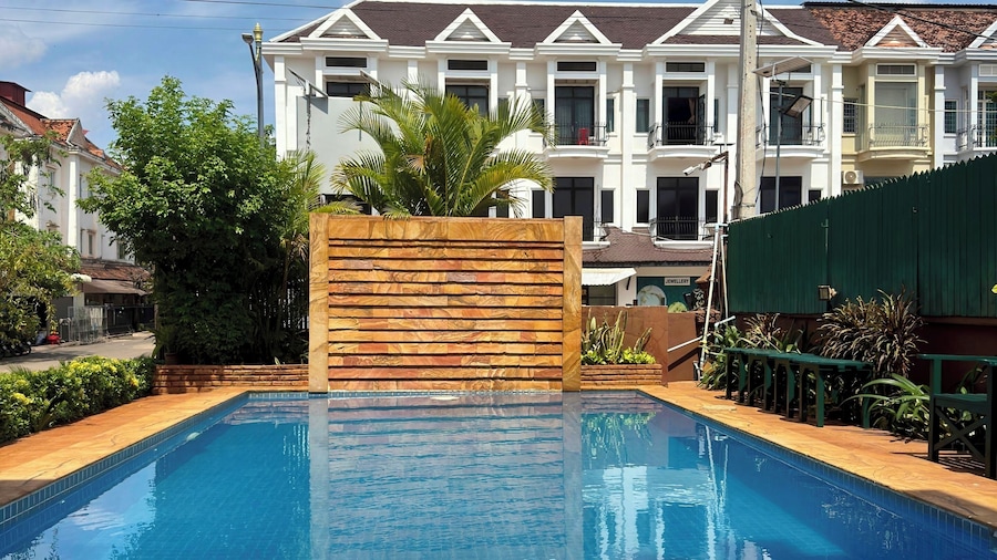 Shining Angkor Boutique Hotel