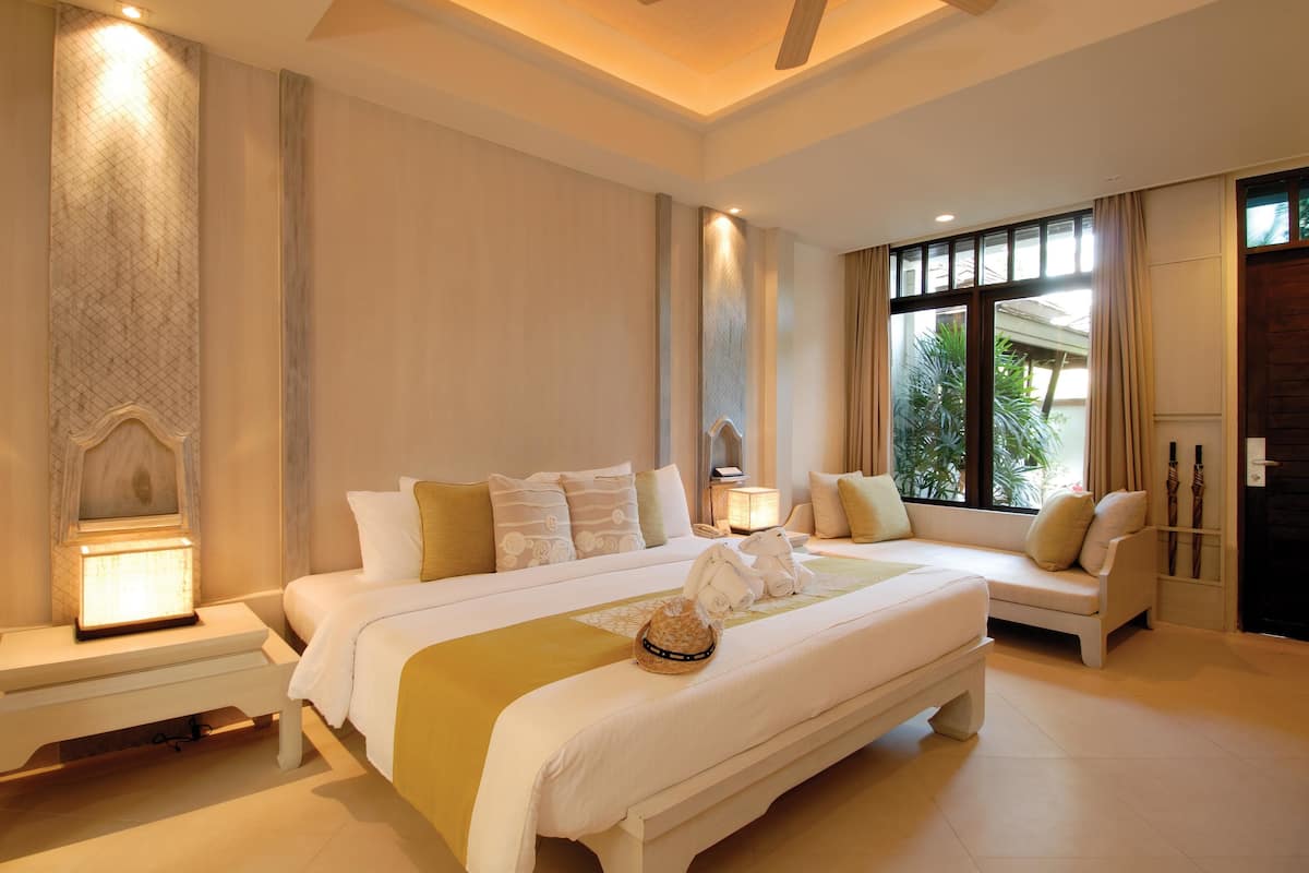 Ropa de cama de alta calidad y minibar
