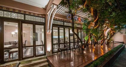 La Petite Salil Sukhumvit 8