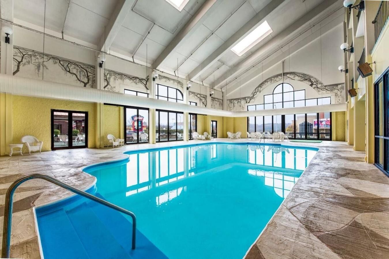 indoor pool, pool loungers