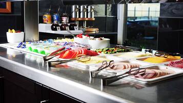 Desayuno buffet incluido todos los días