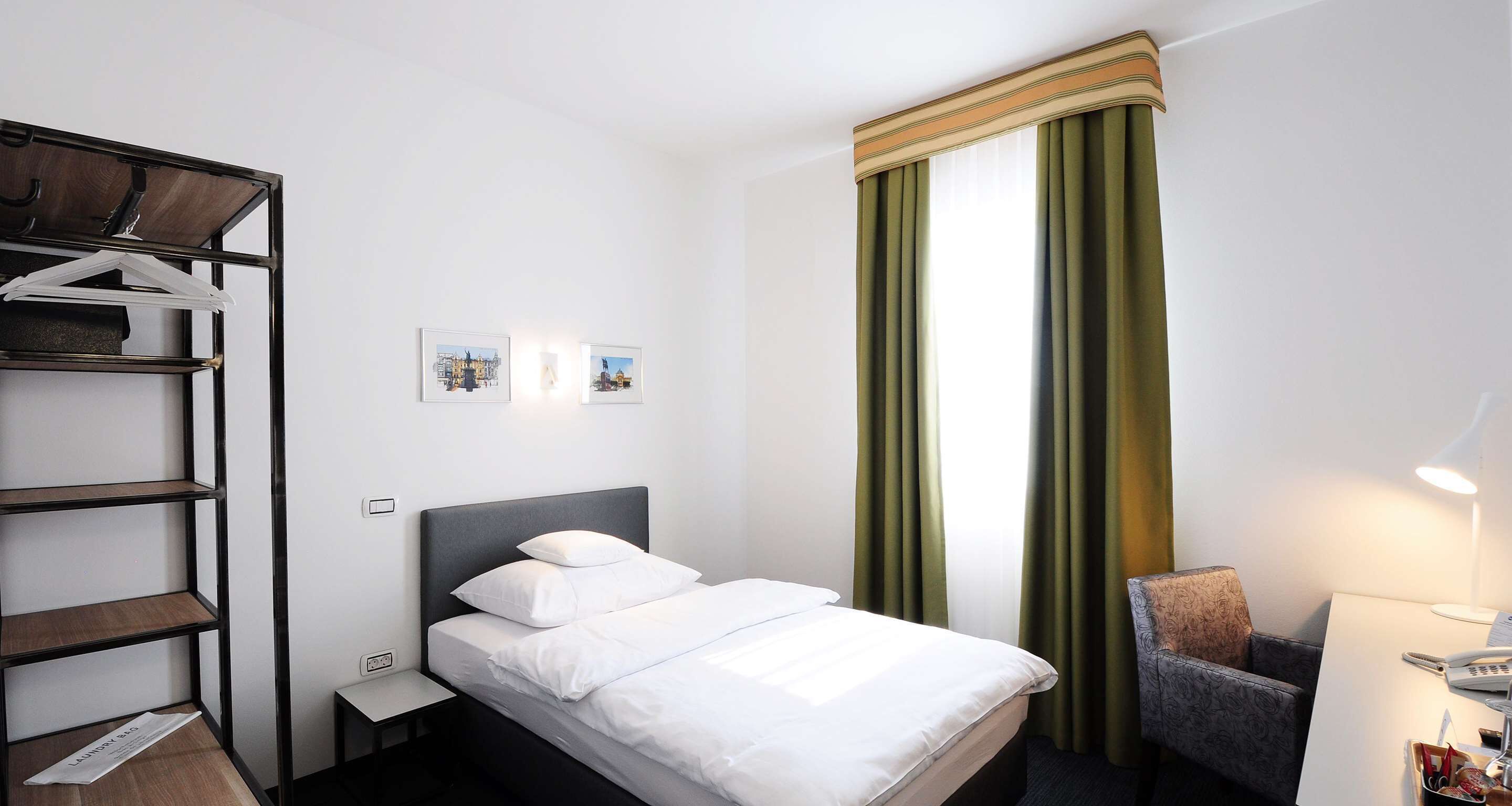 superior room, 1 single bed | premium bedding, down duvets, pillow-top beds, minibar