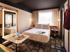 Double Room, 1 Double Bed (Small Mama) | Premium bedding, in-room safe, desk, soundproofing