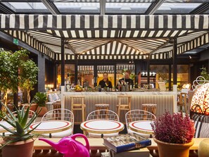 Baari (majoituspaikassa)