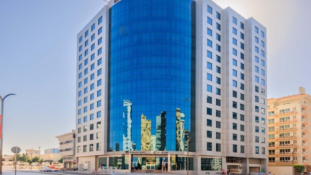 واجهة المنشأة