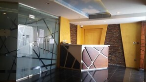 Interior - Al Muntazah Plaza (Doha)