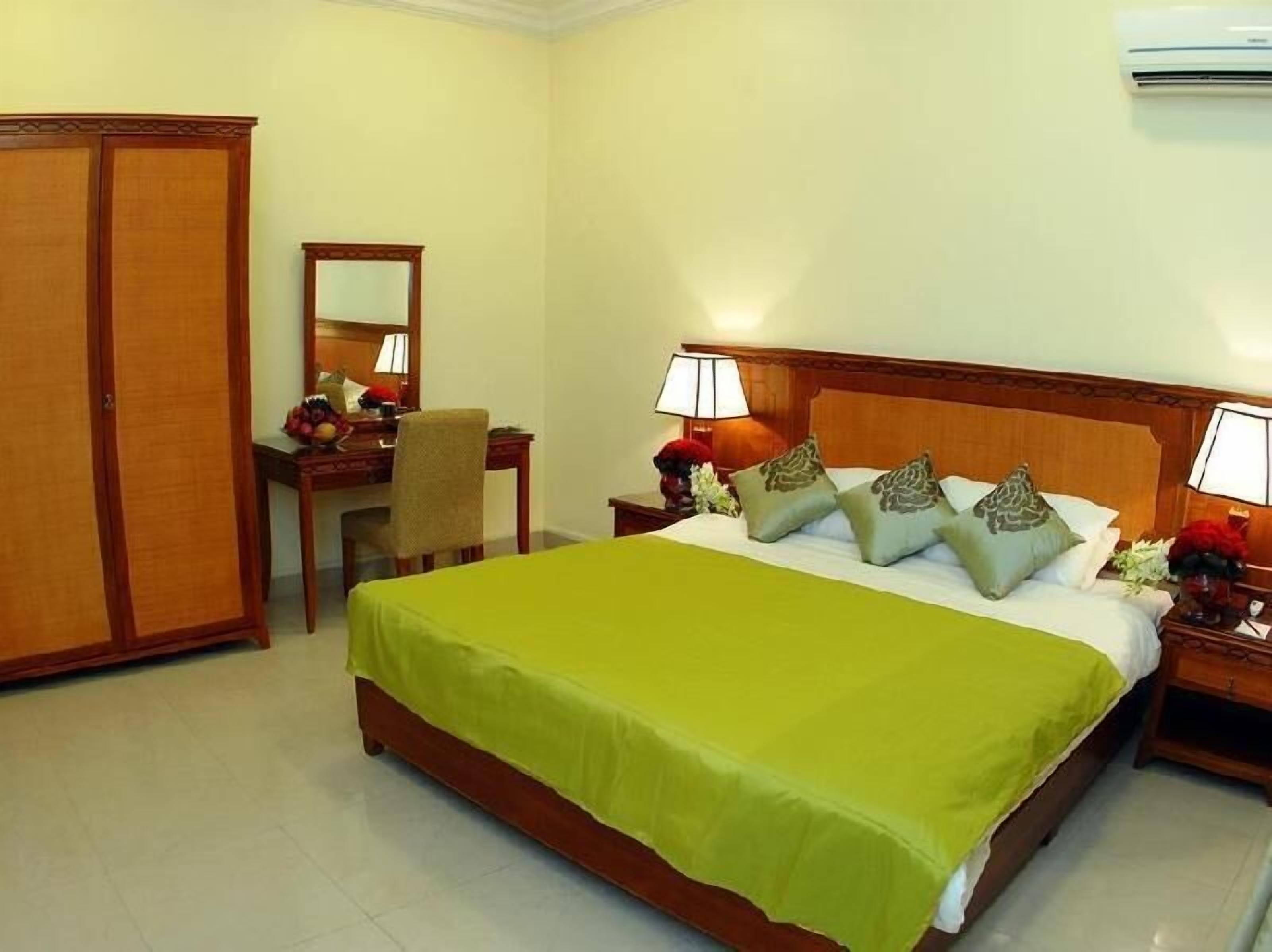 Colchones con acolchado adicional, caja fuerte, camas supletorias