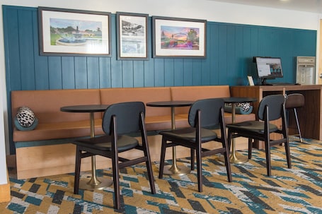 Breakfast area. The Wylie Inn and Conference Center at Endicott College