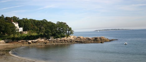 Vlak bij het strand