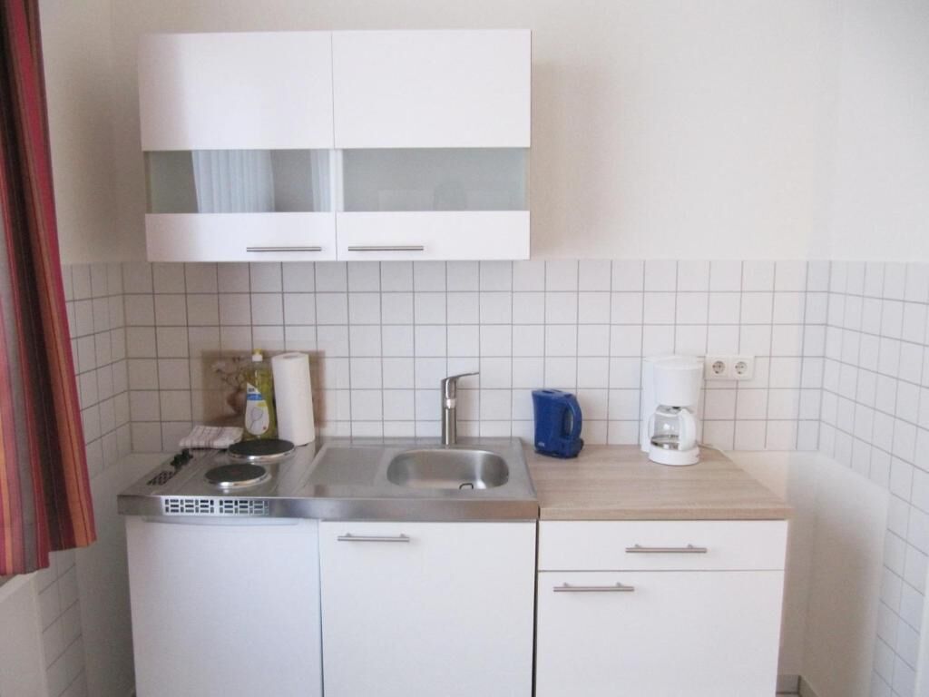 studio harless strasse 3og | private kitchenette