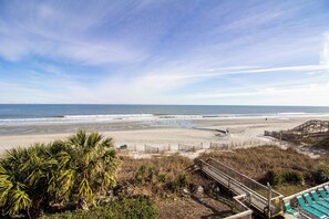 2 Bedroom, 2 Bathroom Condo | Balcony view