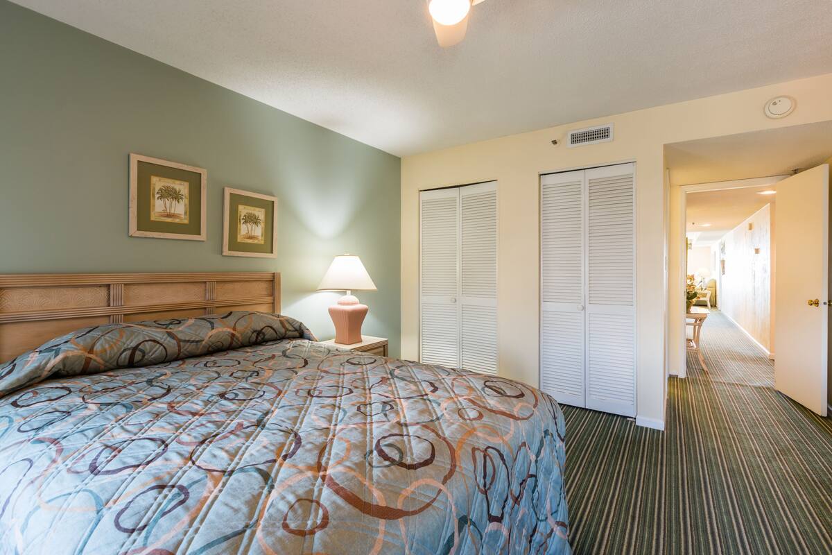 3 Bedroom, 3 Bathroom, Oceanfront Condo | Iron/ironing board, WiFi (free), bed sheets