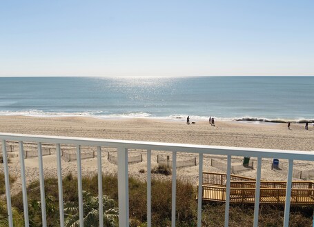 Beach Club at Montego Inn - Image 39