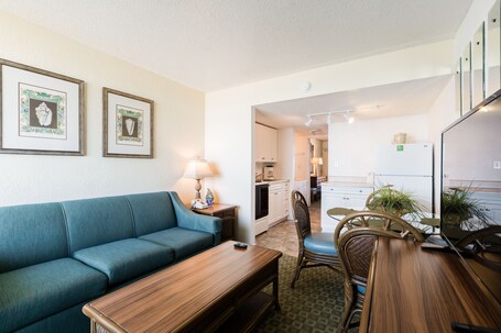 Beach Club at Montego Inn - Image 37