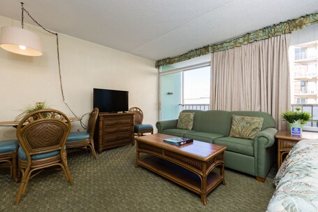Beach Club at Montego Inn - Image 66