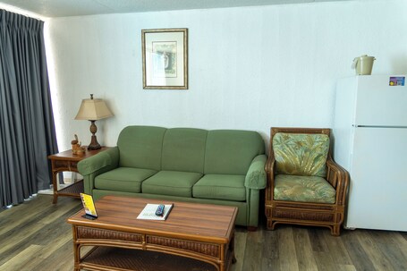 Beach Club at Montego Inn - Image 68