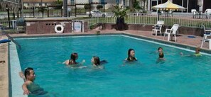 Outdoor pool, pool loungers