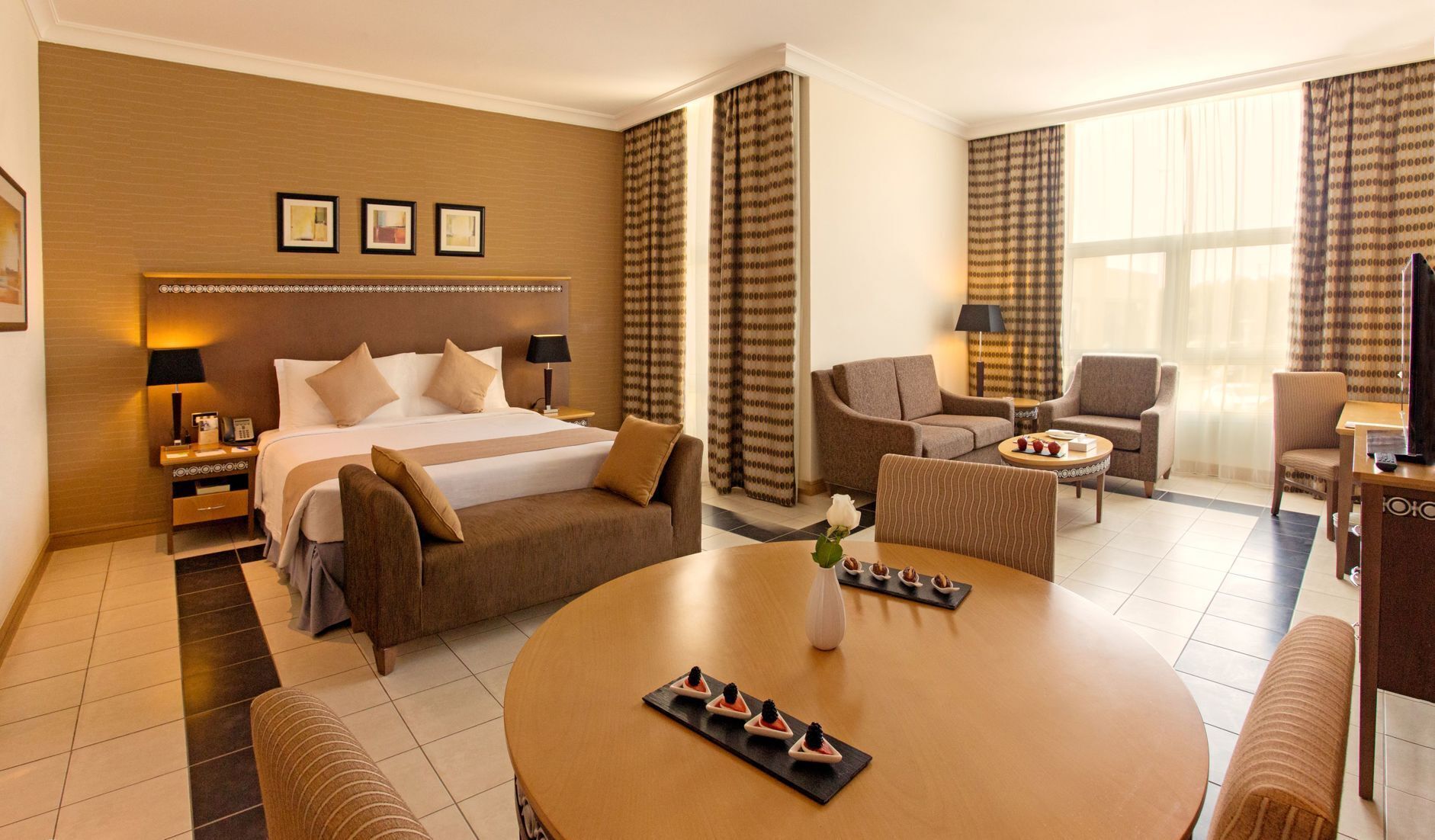 Minibar, in-room safe, individually furnished, desk