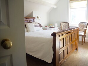 1 chambre, literie de qualité supérieure, bureau