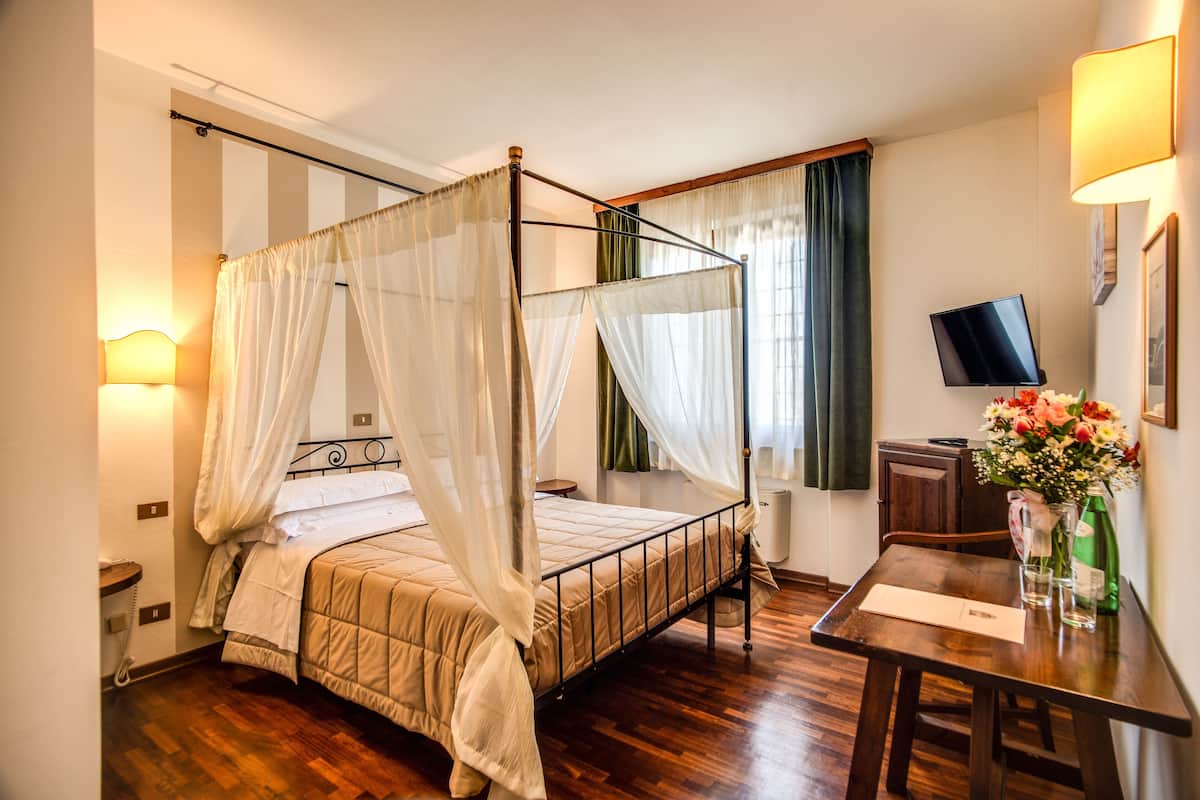 Comfort Double Room | Premium bedding, in-room safe, desk, free WiFi